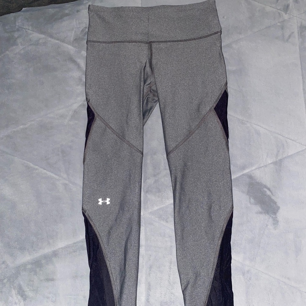 Under Armour Cropped Leggings